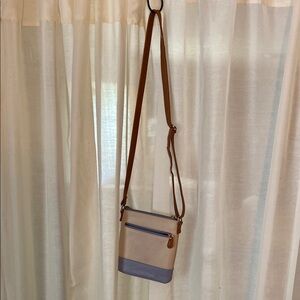 Stone Mountain Accessories Crossbody Bag in Tan and Blue